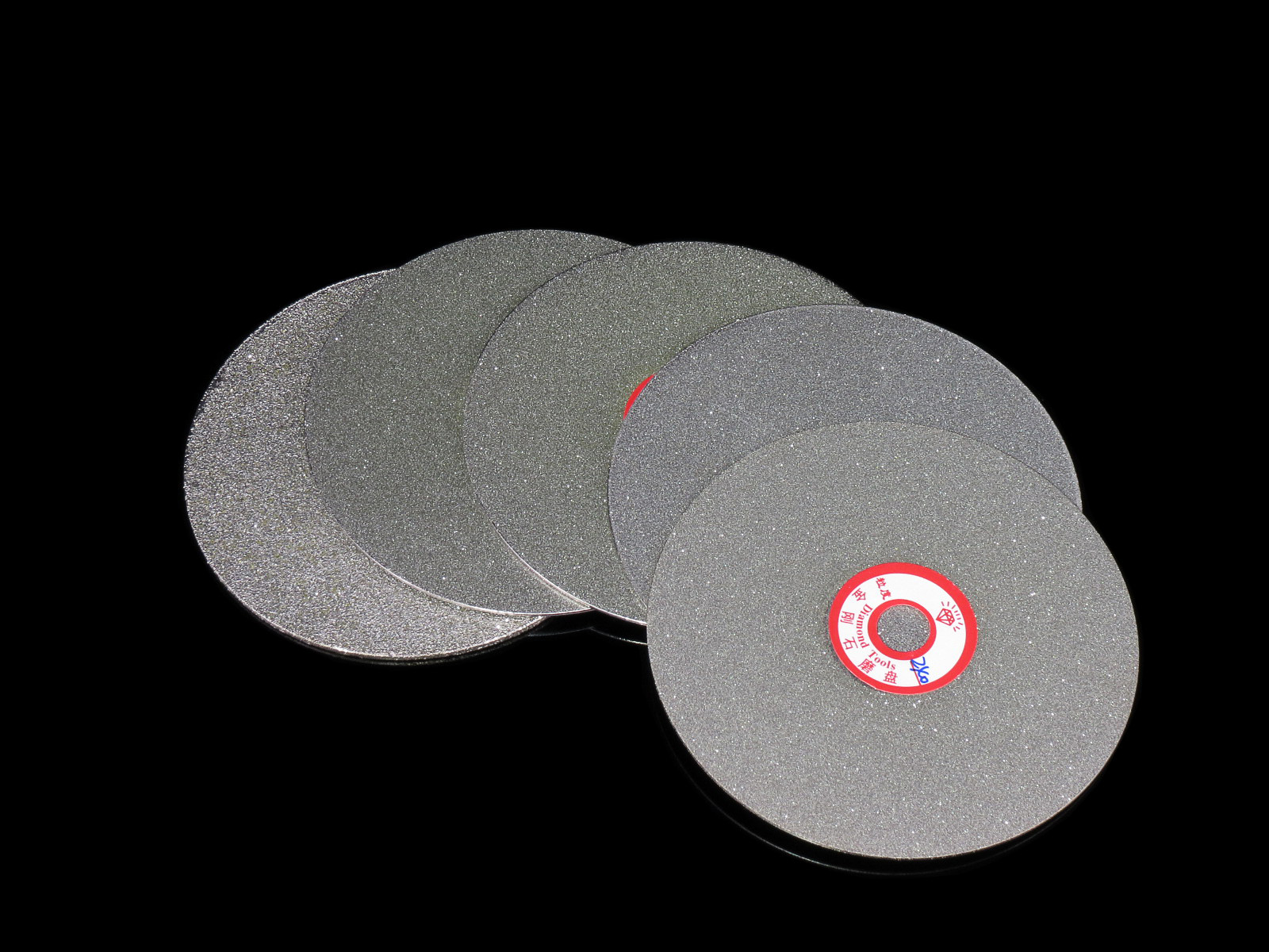 定州市瑞锋金刚石制品有限公司取得安装稳固的磨片专利可实现磨片本体快速拆装